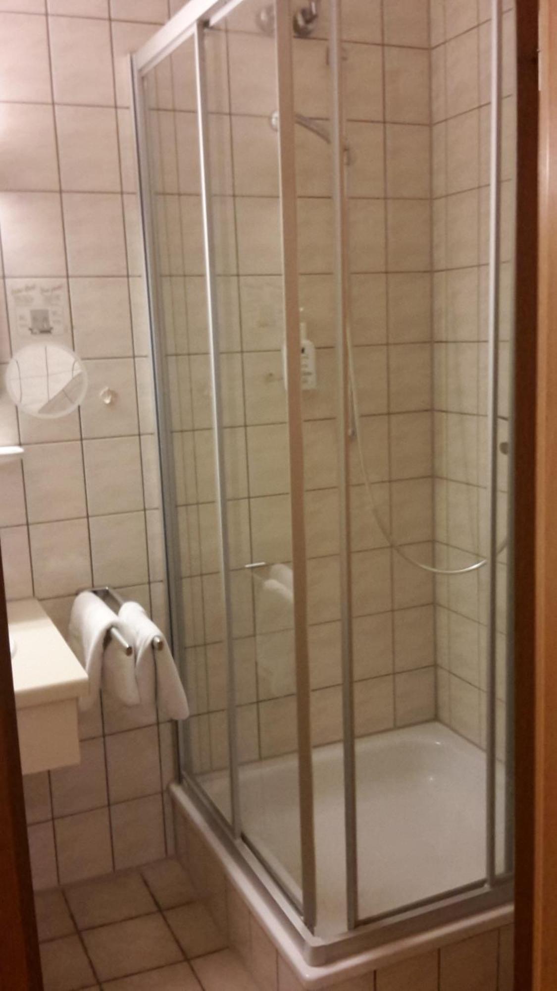 Kaerntner Stub'N Hotel Koenigslutter am Elm Room photo